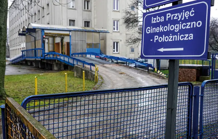 W szpitalu im. Maurycego Madurowicza do niedawna przyjmowano 2500 porodów rocznie. Z końcem 2025 r. odbyło się ich tylko 700, Łódź, 11 grudnia 2025 r. Fot. Piotr Kamionka/REPORTER/east news W szpitalu im. Maurycego Madurowicza do niedawna przyjmowano 2500 porodów rocznie. Z końcem 2025 r. odbyło się ich tylko 700, Łódź, 11 grudnia 2025 r. Fot. Piotr Kamionka/REPORTER/east news